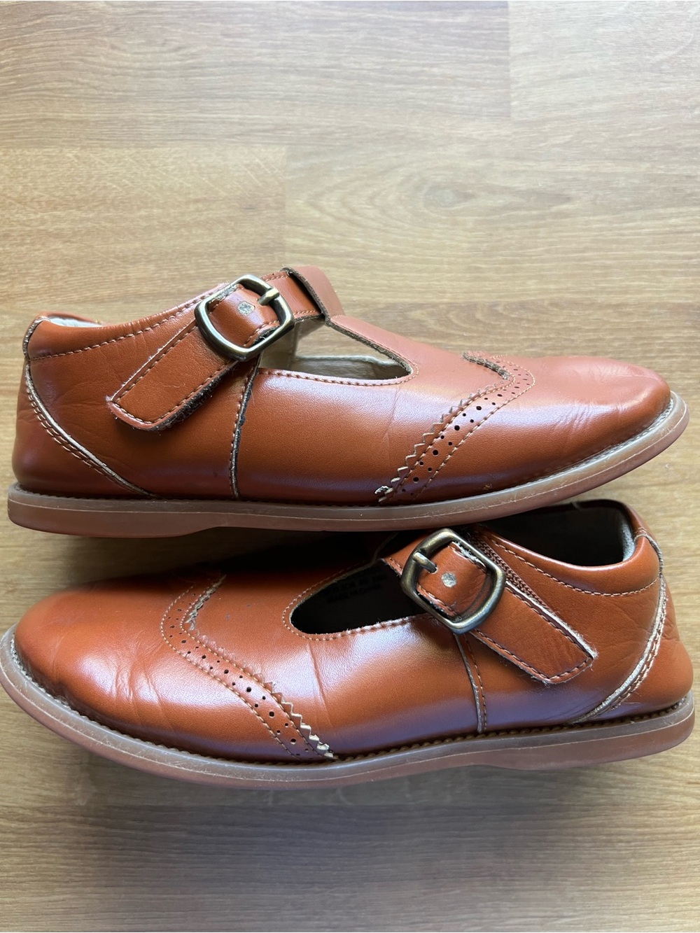 Girls Tan Leather Mary Jane Dress Shoes with Buckle